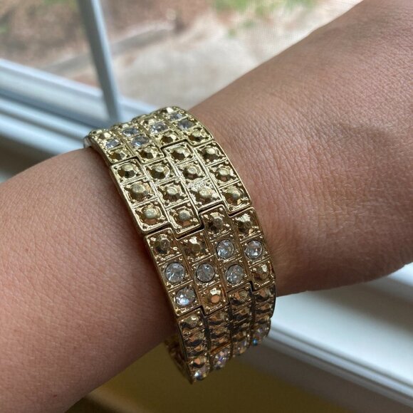 GOLD‎ Tone Stretch Bracelet - Picture 2 of 3